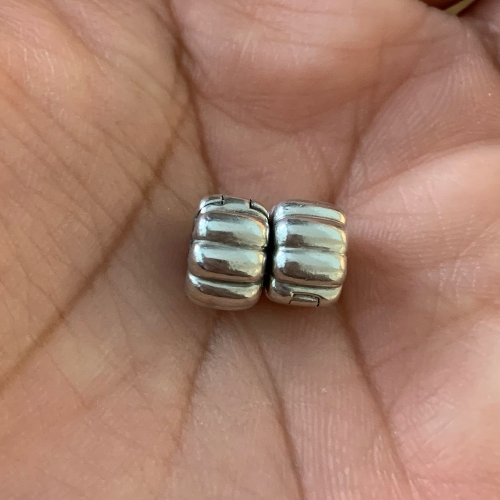 Retired 2 Pandora Bubble Ribbet Clips Charms Ribbed Rare HTF